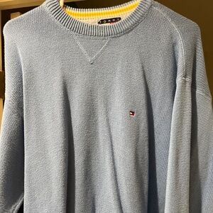 Tommy Hilfiger sweater